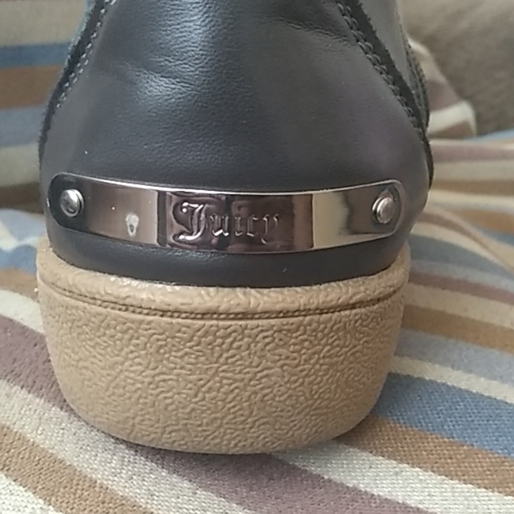 Shoes - Picture 3 of 8